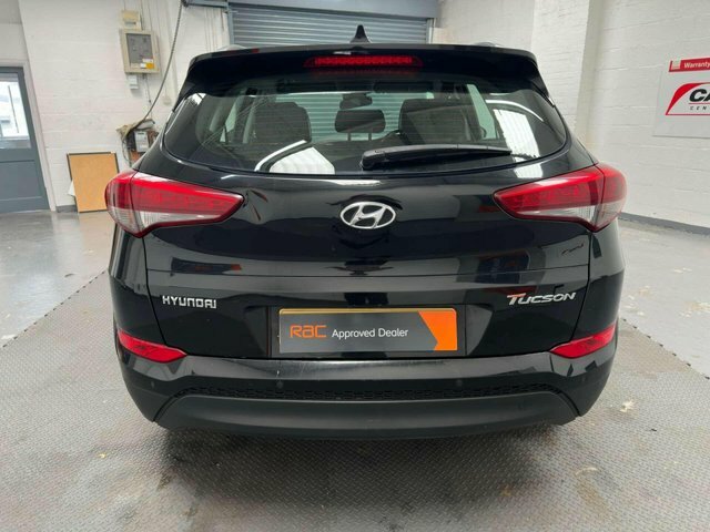 Hyundai Tucson 1.6 Gdi Blue Drive Se Nav Suv Eu Black #5