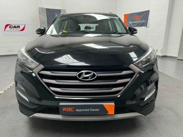 Hyundai Tucson 1.6 Gdi Blue Drive Se Nav Suv Eu Black #2
