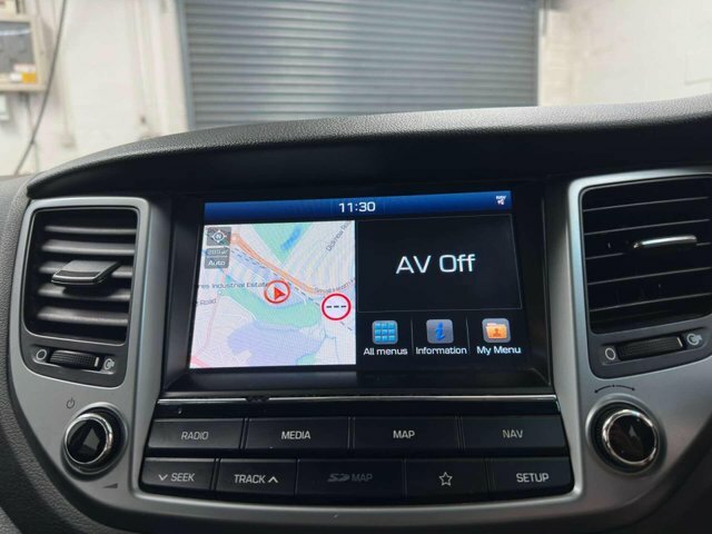 Hyundai Tucson 1.7 Crdi Blue Drive Se Suv Euro White #17