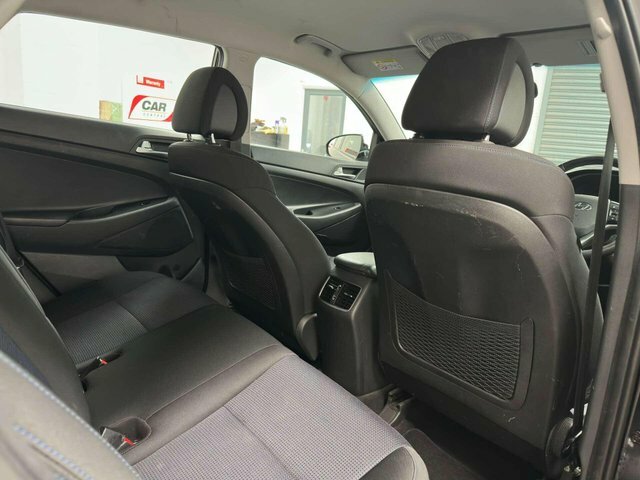 Hyundai Tucson 1.7 Crdi Blue Drive Se Suv Euro White #20