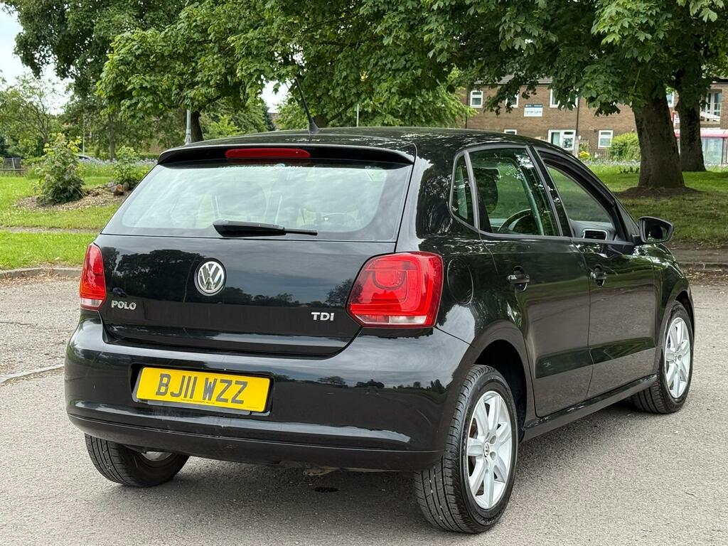 Volkswagen Polo Se Black #4