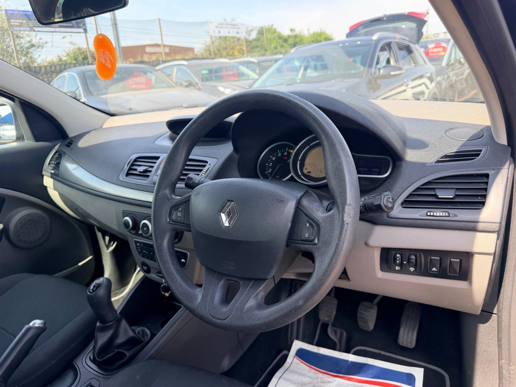 Renault Megane 1.6 16V Generation Euro 5  #4