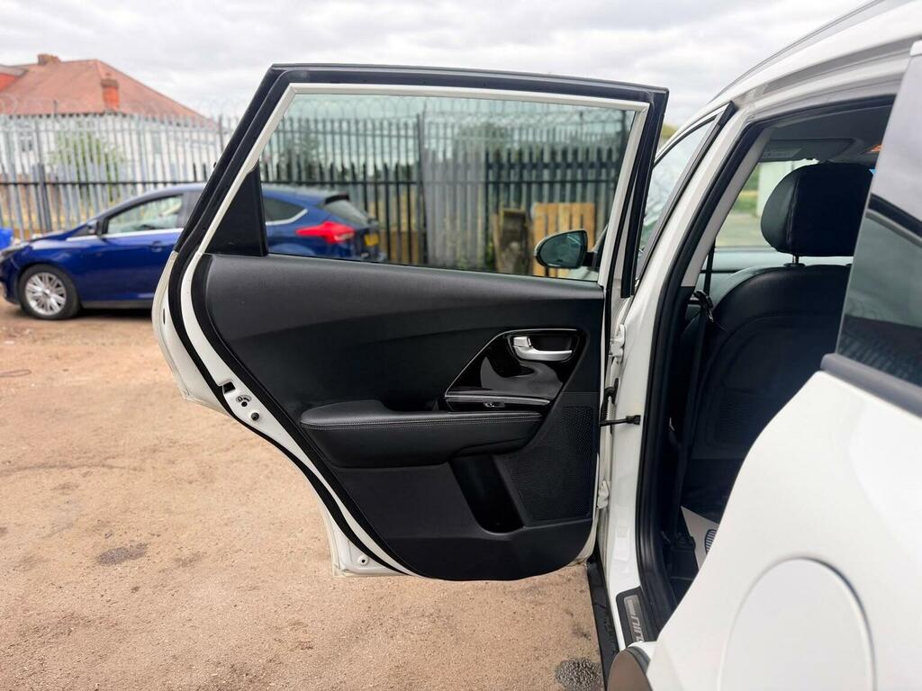 Kia Niro 1.6 Gdi Hybrid 3 Dct White #38