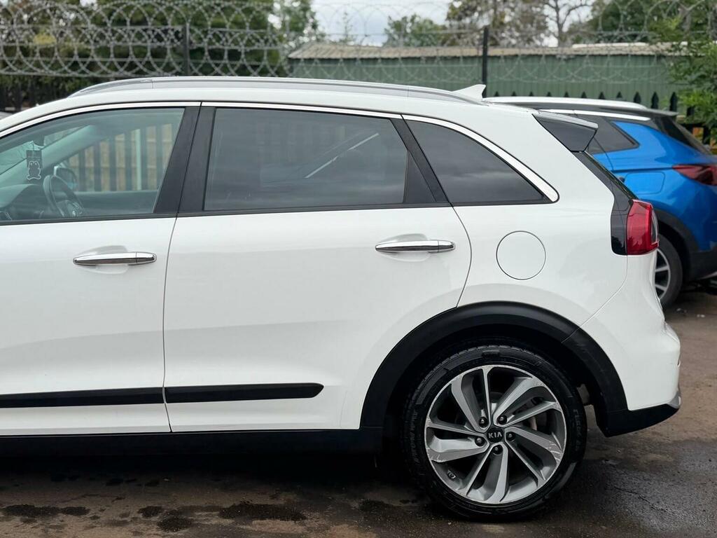 Kia Niro 1.6 Gdi Hybrid 3 Dct White #69