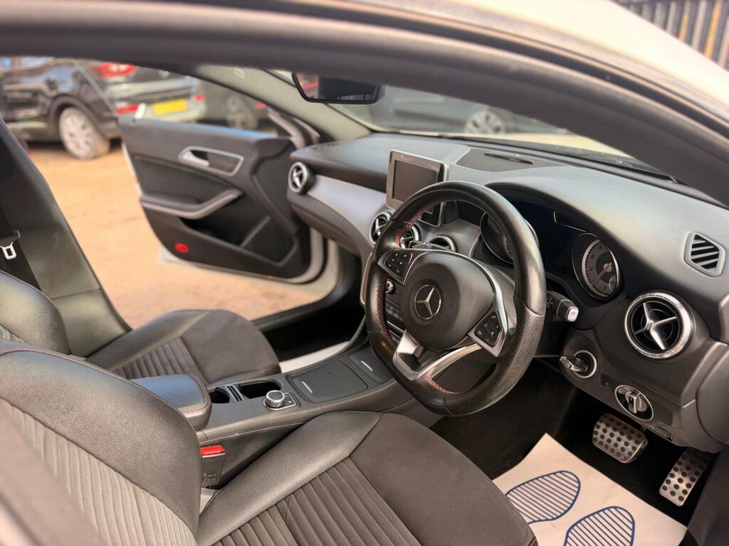Mercedes-Benz CLA Class Cla180 Amg Sport White #24