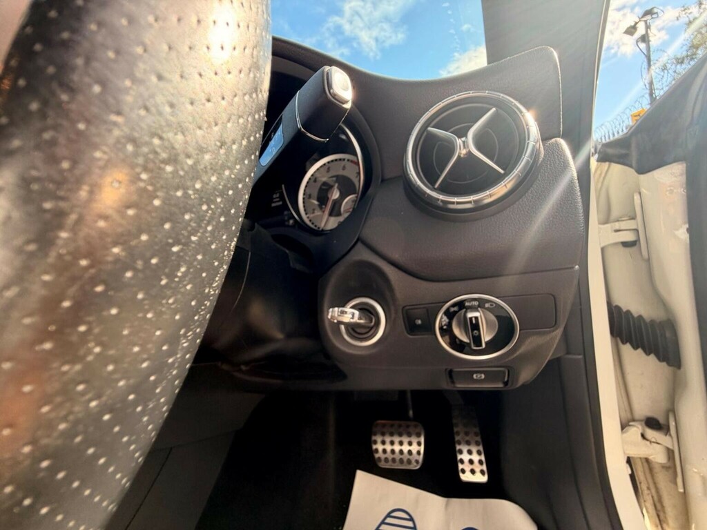 Mercedes-Benz CLA Class Cla180 Amg Sport White #33