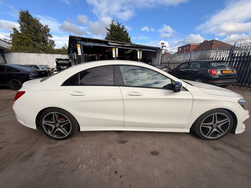 Mercedes-Benz CLA Class Cla180 Amg Sport White #10