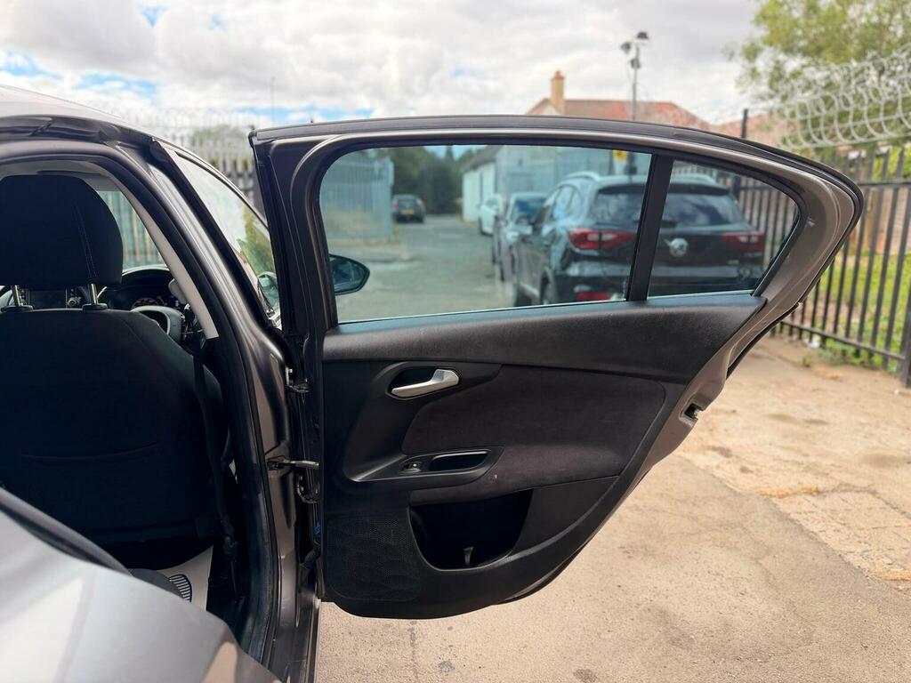 Fiat Tipo 1.4 T-jet Lounge Euro 6 Ss White #24