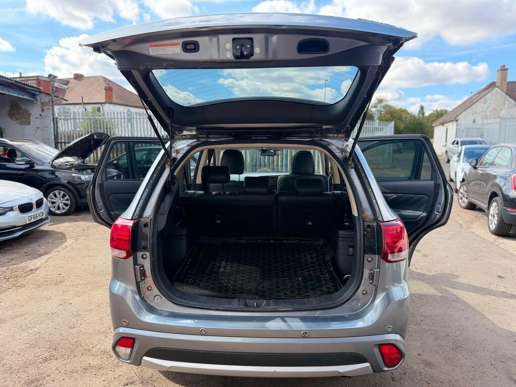 Mitsubishi Outlander 2.0H 12Kwh Gx4hs Cvt 4Wd Euro 6 Ss Grey #42