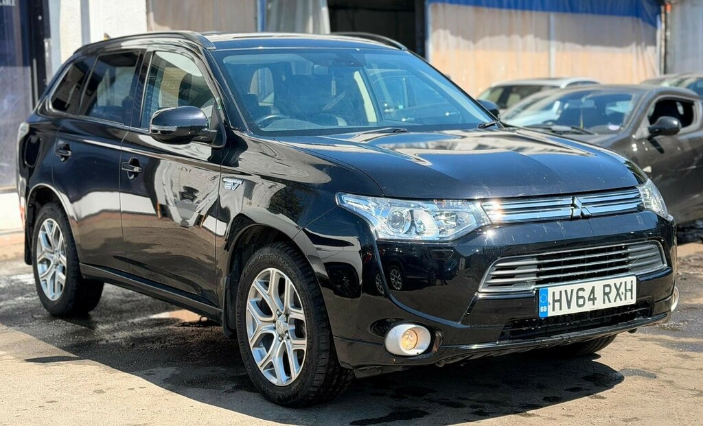 Mitsubishi Outlander 2.0H 12Kwh Gx4hs Cvt 4Wd Euro 5 Ss Black