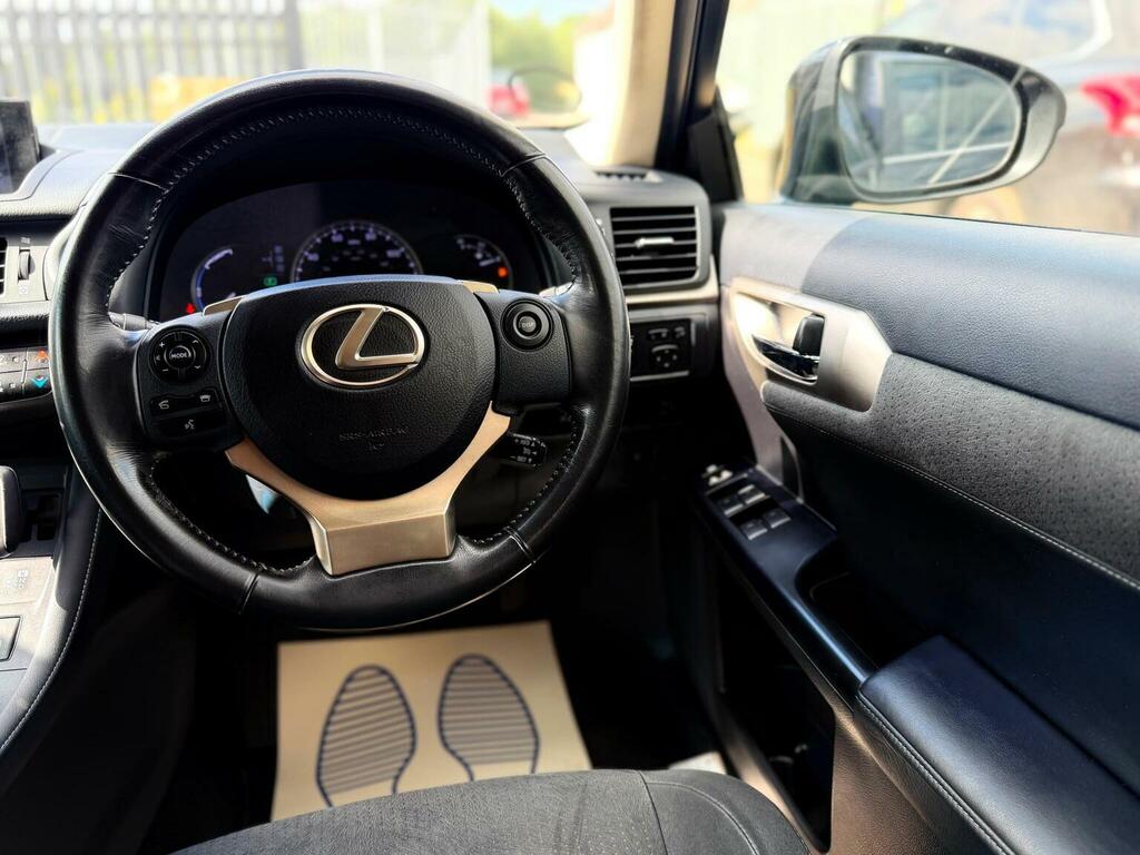 Lexus CT 200H 1.8 F-sport Prem Navsunroof Red #44