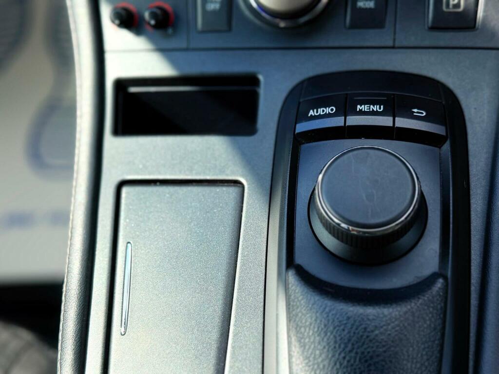 Lexus CT 200H 1.8 F-sport Prem Navsunroof Red #54