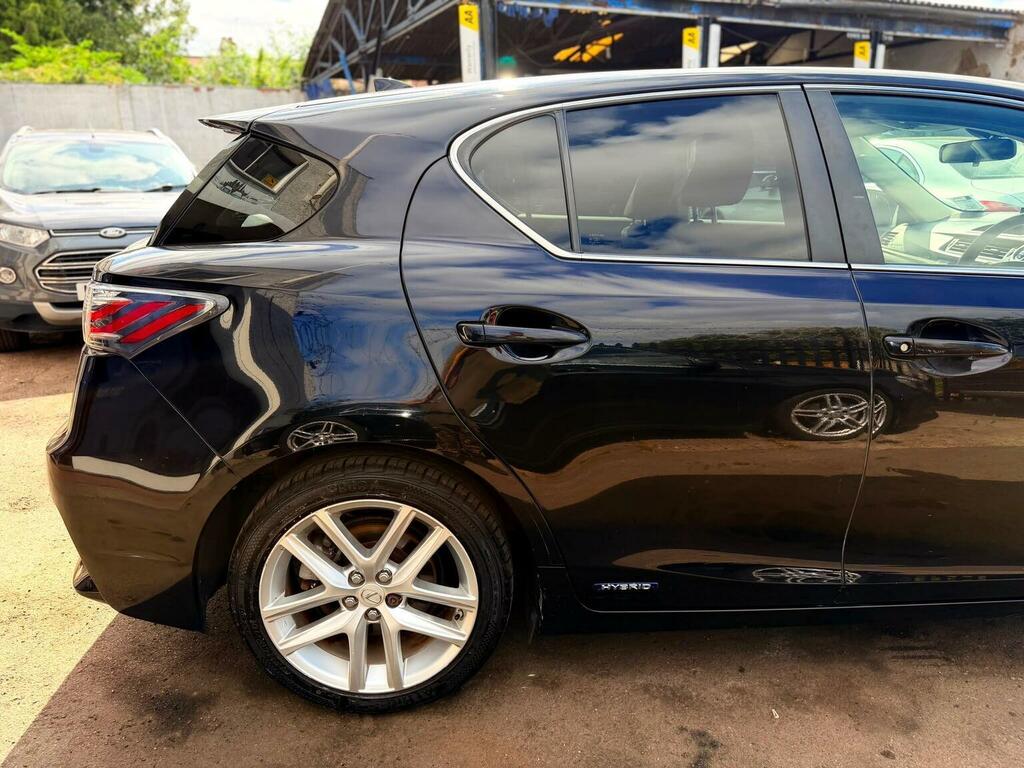 Lexus CT 200H 1.8 F-sport Prem Navsunroof Red #48
