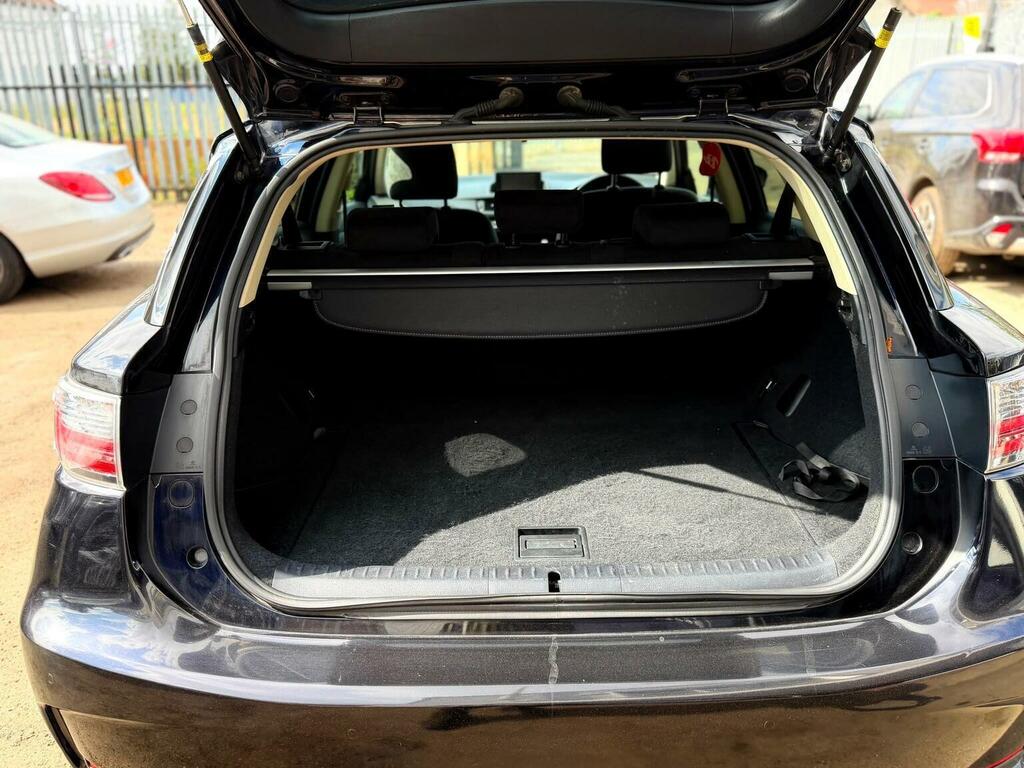 Lexus CT 200H 1.8 F-sport Prem Navsunroof Red #43
