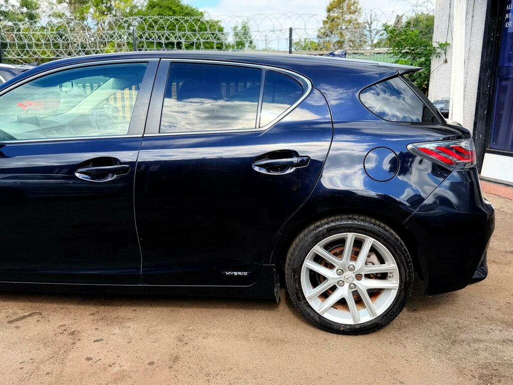 Lexus CT 200H 1.8 F-sport Prem Navsunroof Red #47