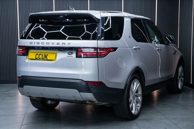 Land Rover Discovery 3 .0 Discovery Hse Black #9