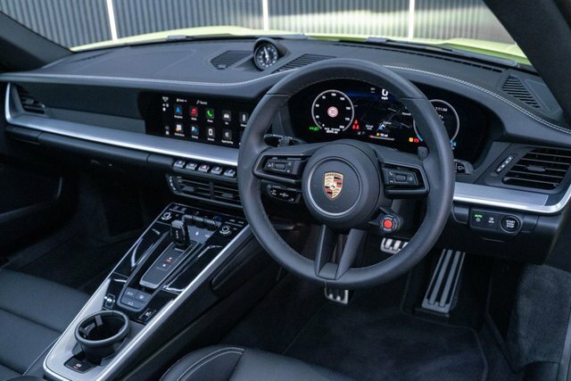 Porsche 911 3.0T 992 Carrera Coupe Pdk Euro 6 S S KE74VLD Black #2
