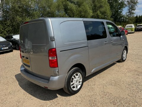 Vauxhall Vivaro 3100 2.0D 120Ps Sportive H1 Van White #14
