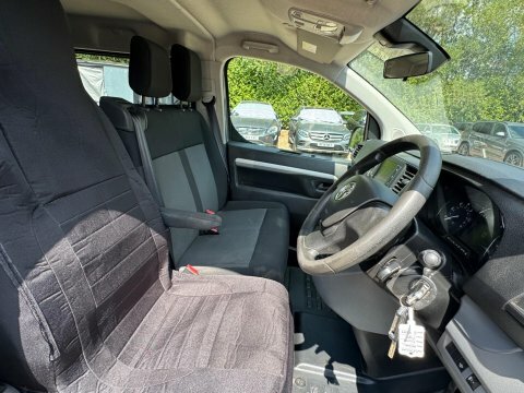 Vauxhall Vivaro 3100 2.0D 120Ps Sportive H1 Van White #22