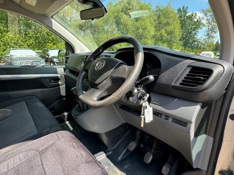 Vauxhall Vivaro 3100 2.0D 120Ps Sportive H1 Van White #16