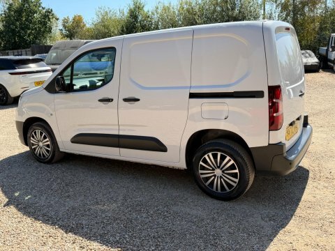 Toyota Proace City Panel Van 1.5 Bluehdi Active, Cambelt Replaced, 1 Grey #9