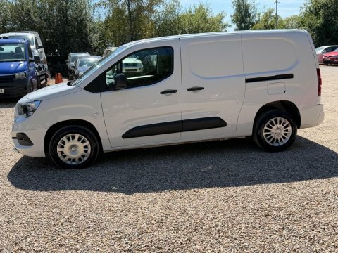 Vauxhall Combo 1.5 Turbo D White #5