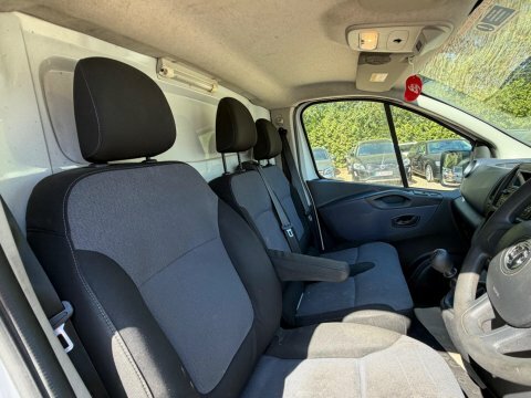 Vauxhall Vivaro Vivaro 2900 Sportive Bi-t Cdti Ecoflex Ss White #25