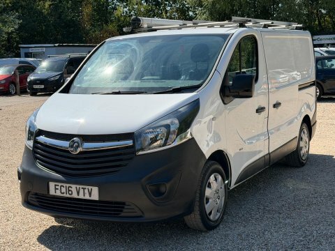 Vauxhall Vivaro 1.6 Cdti 2900 White #4