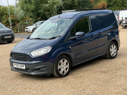 Ford Transit Courier 1.0 Ecoboost Trend YT67OYP Blue #6