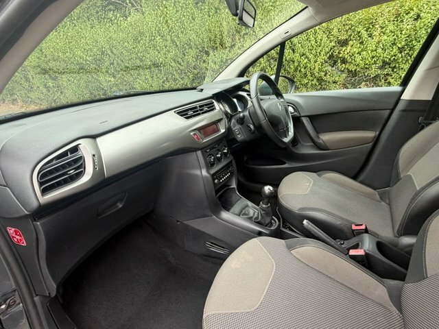 Citroen C3 1.4 Hdi Vtr Hatchback Euro 5 7 Red #14