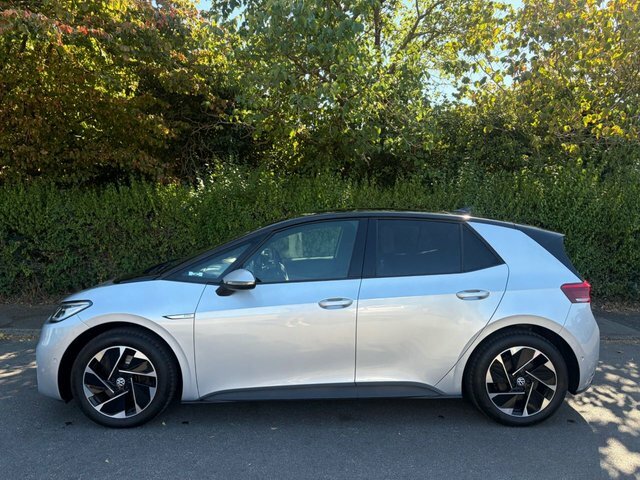 Volkswagen ID.3 Pro Performance 58Kwh Family Hatchback Electri Silver #6