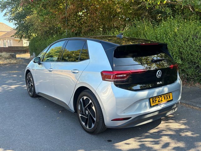 Volkswagen ID.3 Pro Performance 58Kwh Family Hatchback Electri Silver #5
