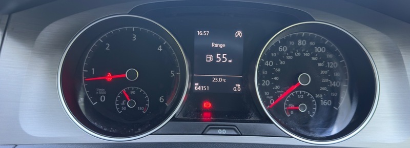 Volkswagen Golf Match Tdi Bluemotion Technology Red #2