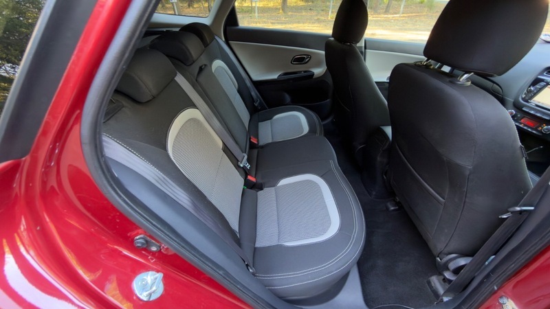 Kia Ceed Crdi 3 Ecodynamics AV62JXJ Red #5