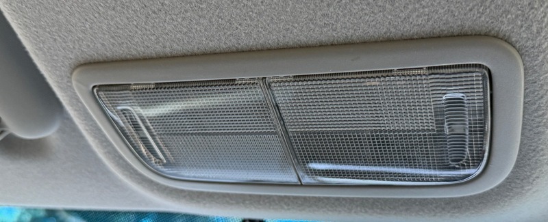 Honda Fit 1.5 Hybrid Silver #32