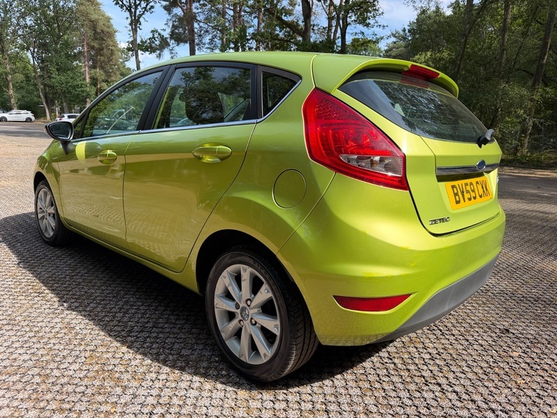 Ford Fiesta Zetec Green #4