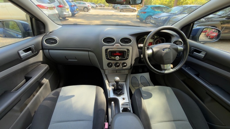 Ford Focus Zetec Blue #3