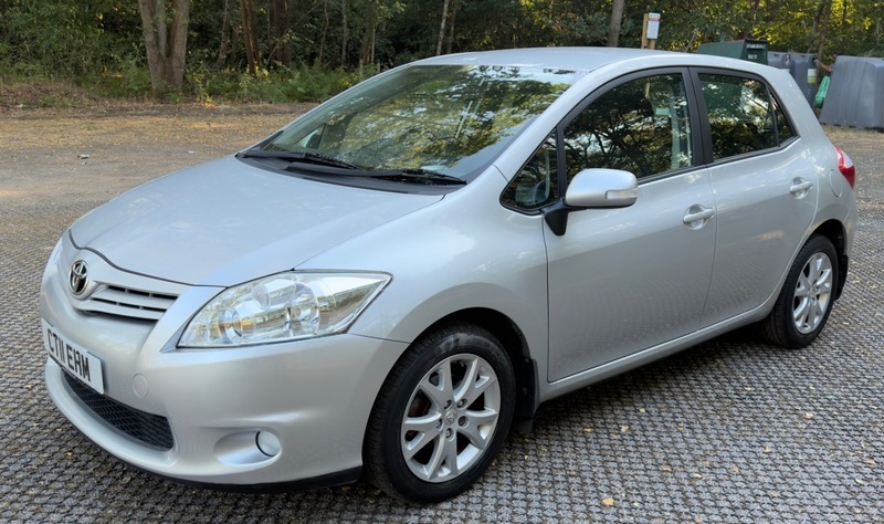 Toyota Auris 1.8 Vvt-h T4 Cvt Euro 5 Ss White #7