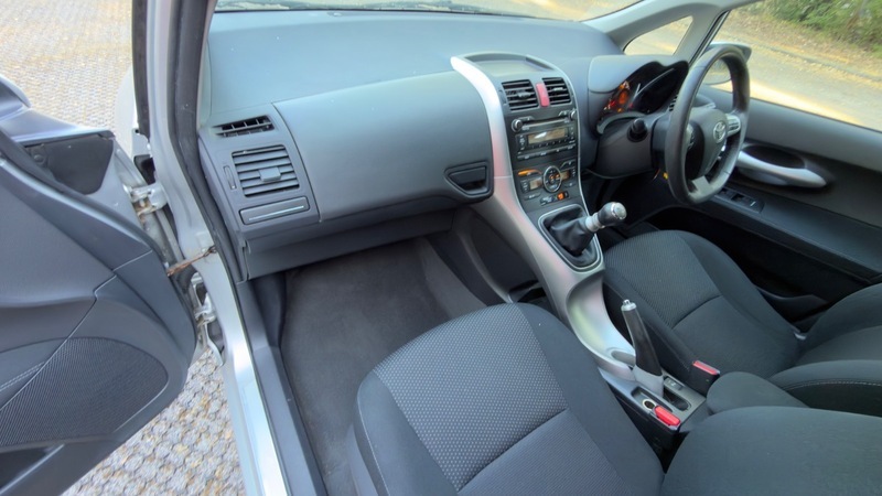 Toyota Auris 1.8 Vvt-h T4 Cvt Euro 5 Ss White #34