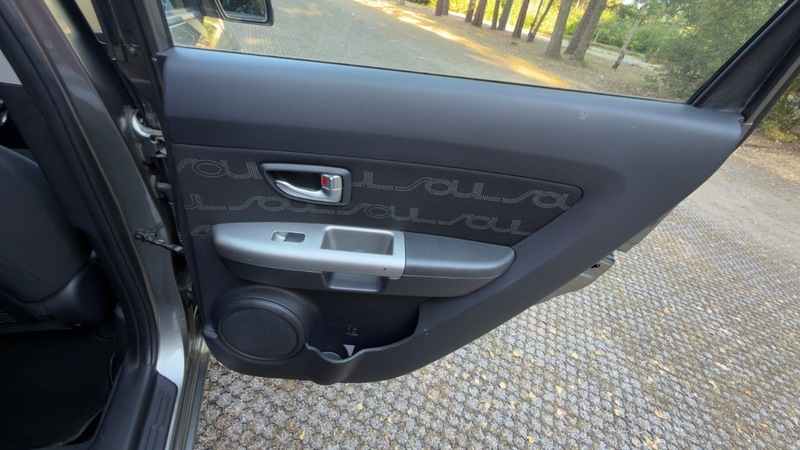 Kia Soul 1.6 Crdi 2 Suv Euro 5 126 Bhp Silver #28