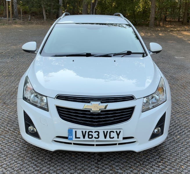 Chevrolet Cruze Lt White #6