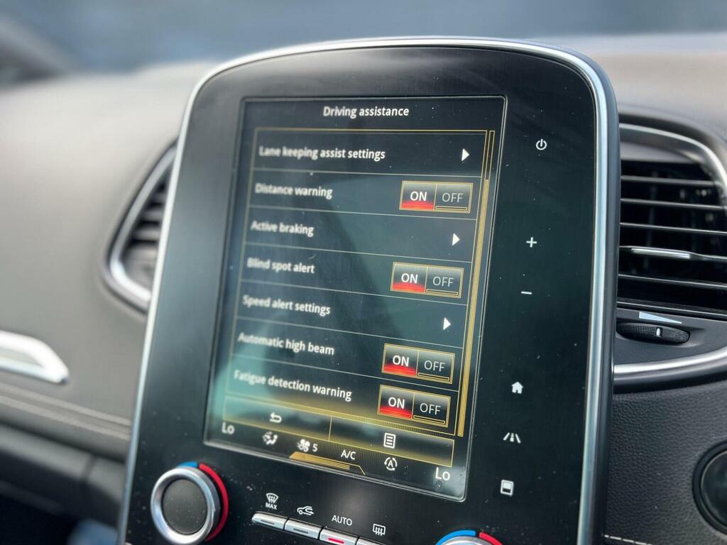 Renault Grand Scenic Grand Signature Nav Tce Black #42