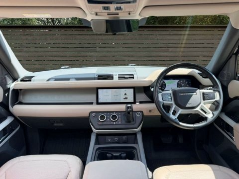Land Rover Defender 90 Xs Edition Mhev Black #4