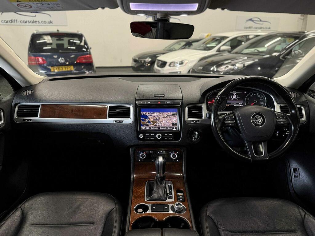 Volkswagen Touareg 3.0 Tdi V6 Bluemotion Tech Se Black #3