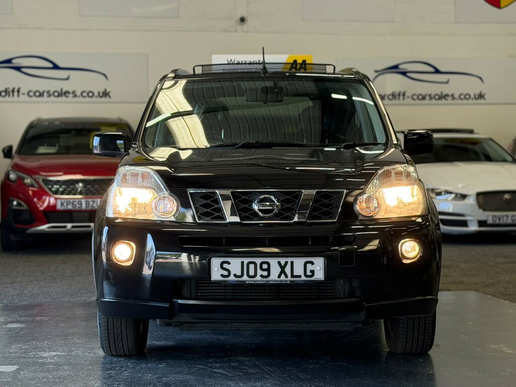 Nissan X-Trail 2.0 Dci Aventura Black #3