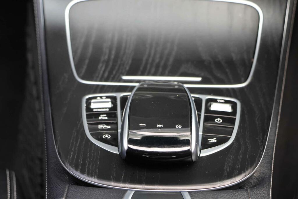 Mercedes-Benz E Class 2.0 E220d Amg Line Saloon G-tronic Eur Green #34