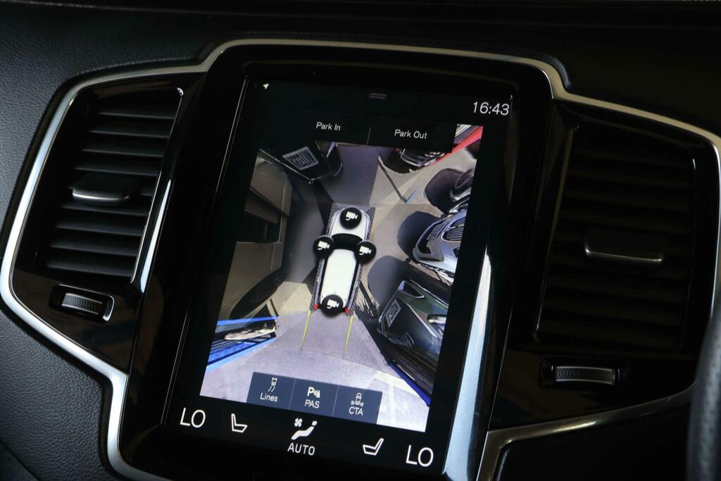 Volvo XC90 R-design Pro Silver #4