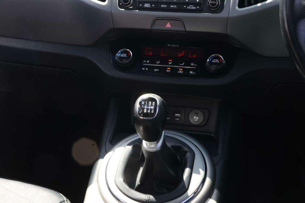 Kia Sportage 2.0 Crdi Kx-4 Awd Euro 5 Silver #32