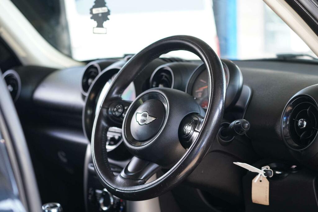 Mini Countryman Cooper D Black #5