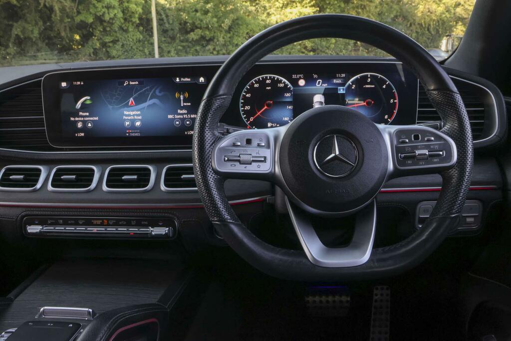 Mercedes-Benz GLE Class Amg Line Black #3